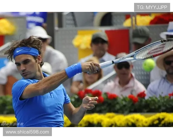 费德勒马德里三种场地称王