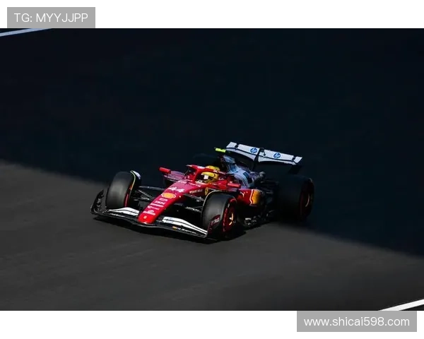 汉密尔顿法拉利首夺F1冠军瞬